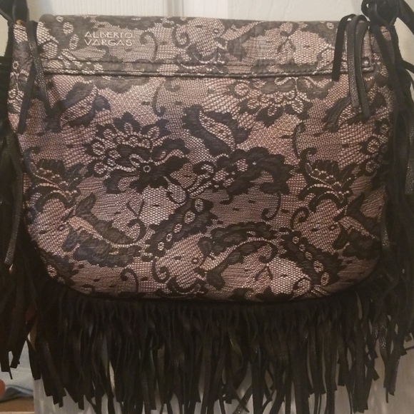 Handbag - Picture 2 of 4